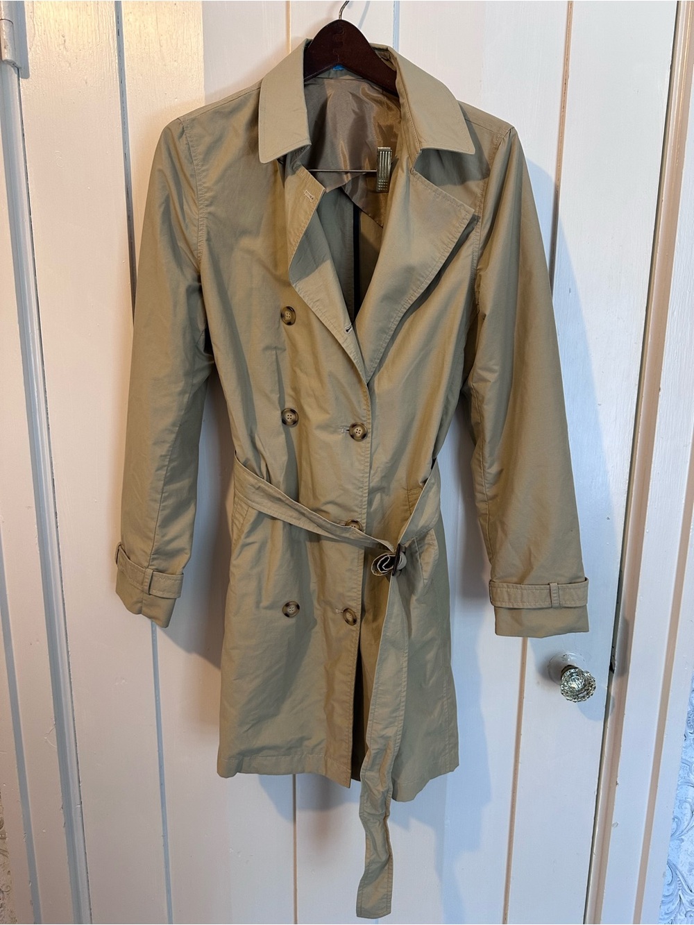 J. McLaughlin Lightweight Tan Trench with Belt